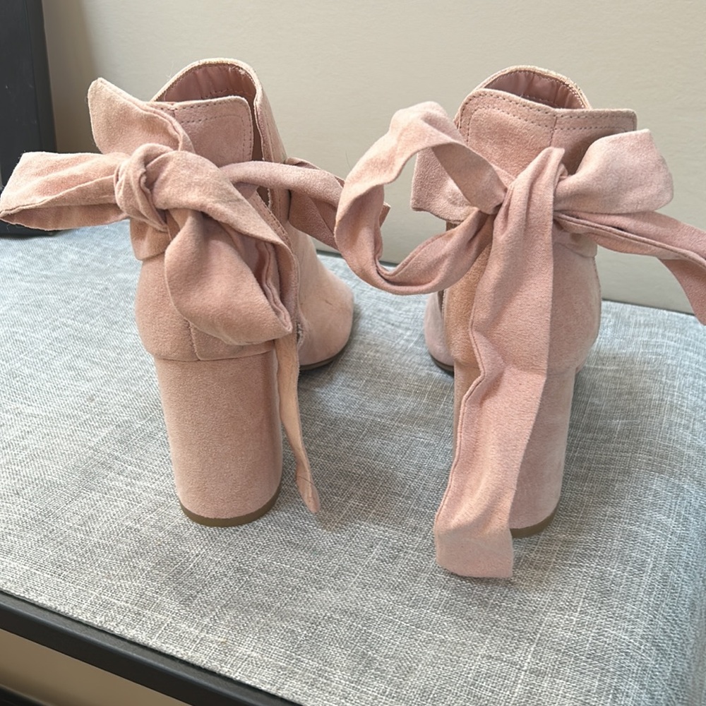 Pink Peep Toe - Picture 2 of 3